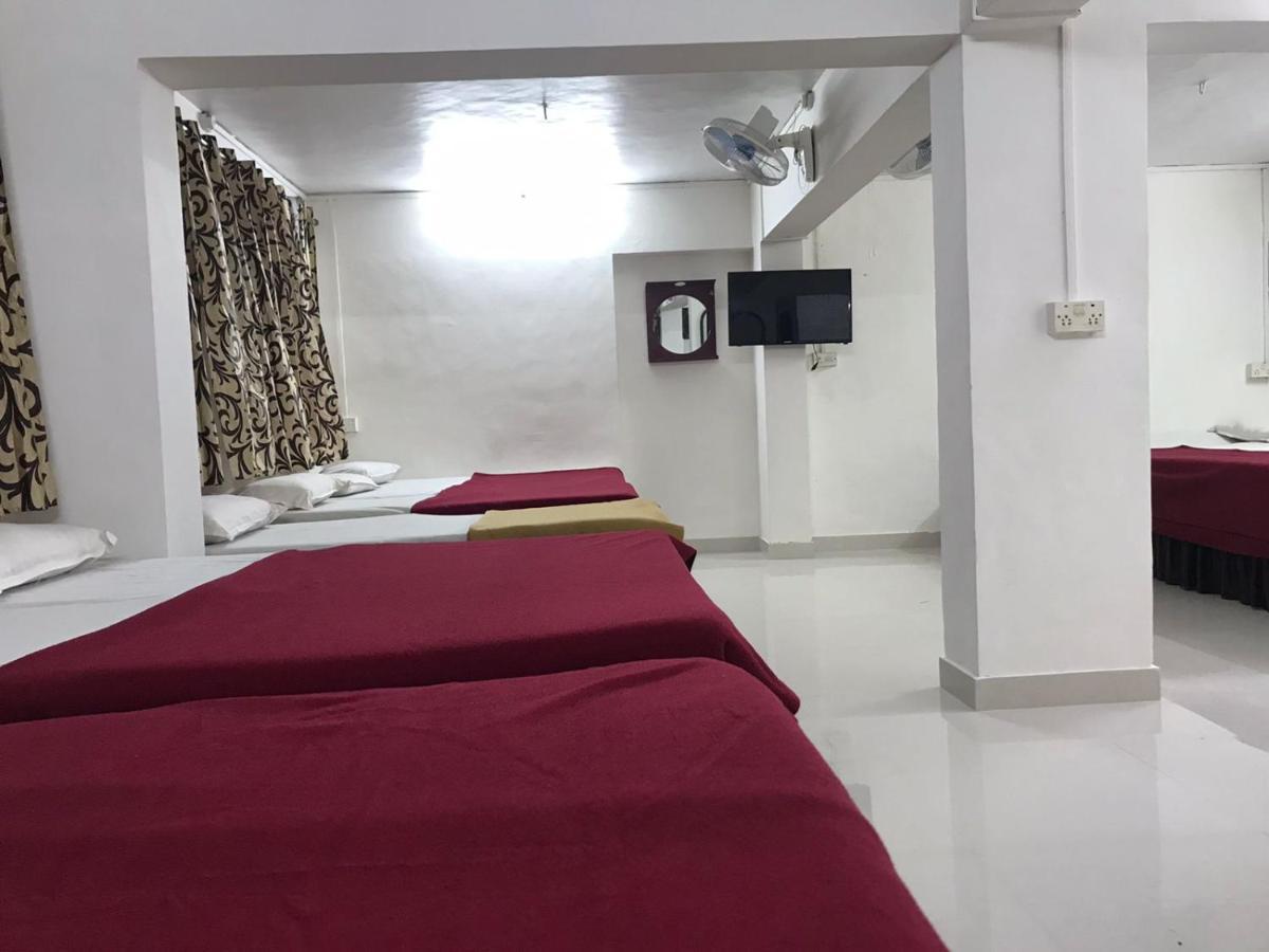 Hotel Priti International Mapusa Eksteriør billede