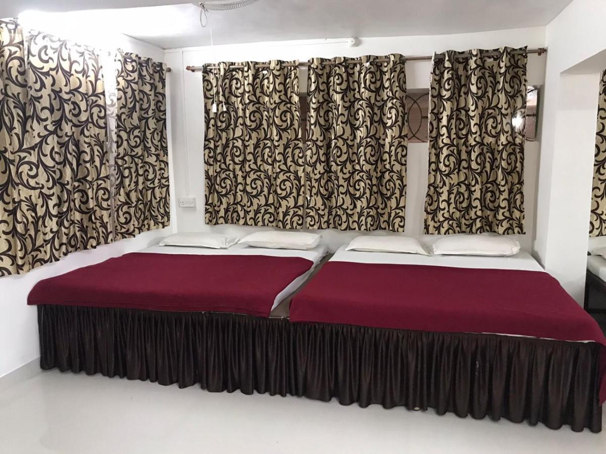 Hotel Priti International Mapusa Eksteriør billede