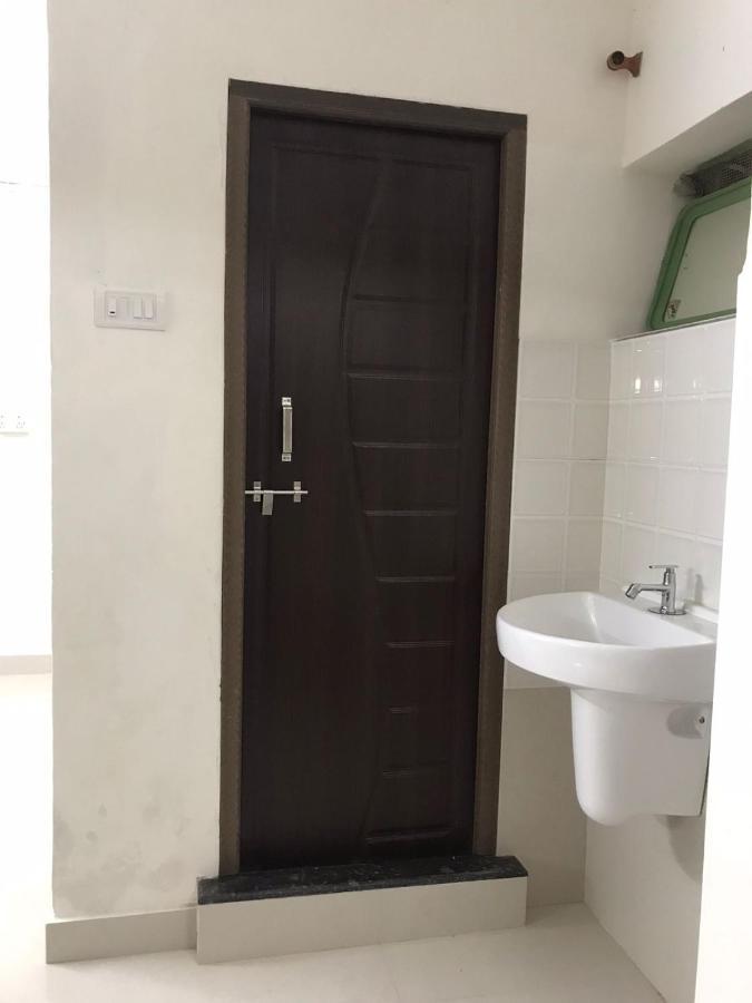 Hotel Priti International Mapusa Eksteriør billede